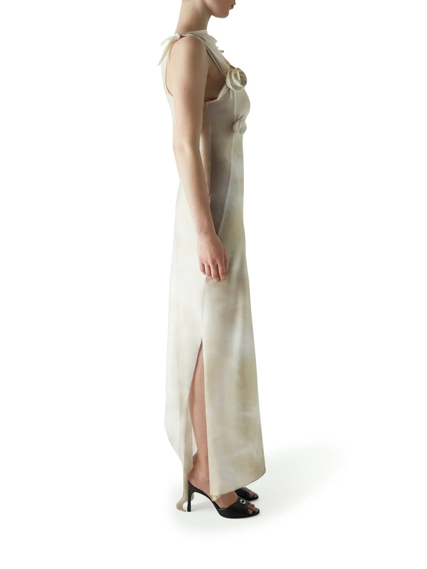 ASYMMETRIC FLOWER GOWN