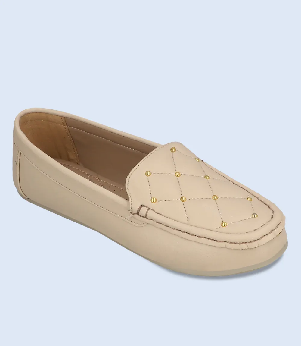 BW8601-BEIGE-Women Comfort Moccasins