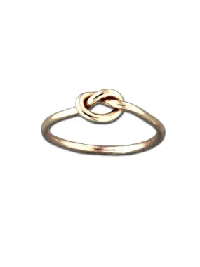 Classic Knot Ring