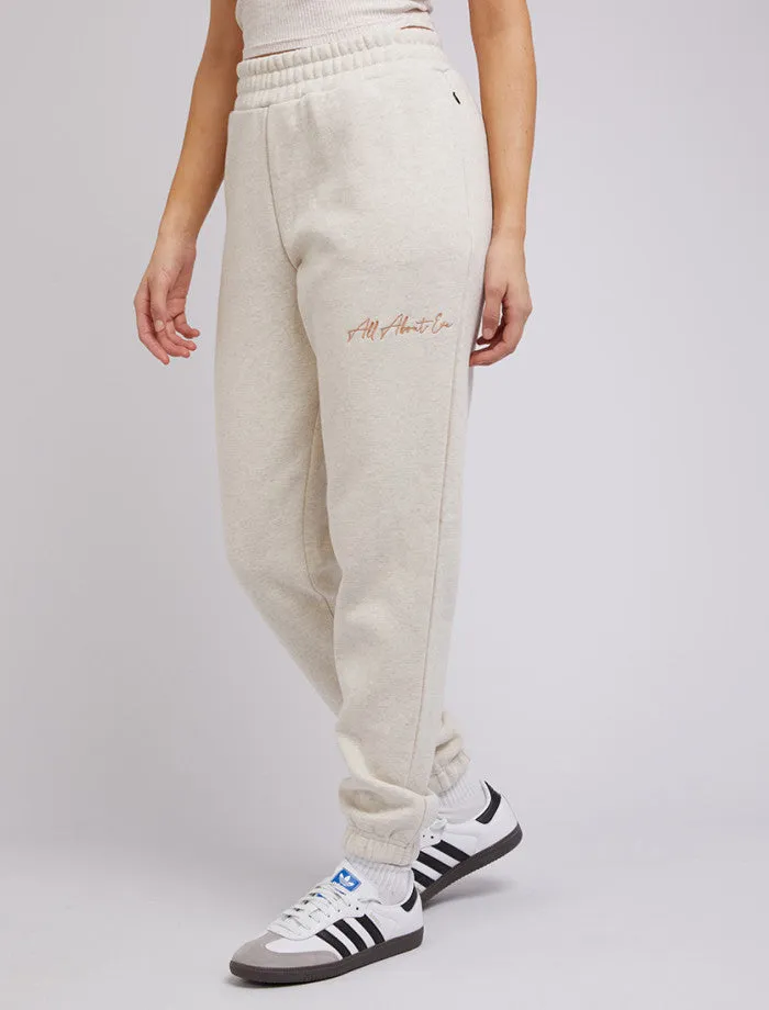 Classic Trackpant (Oatmeal)