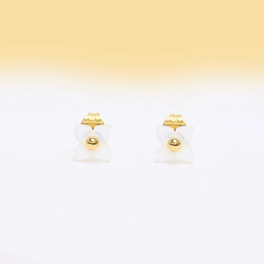 Flower Studs