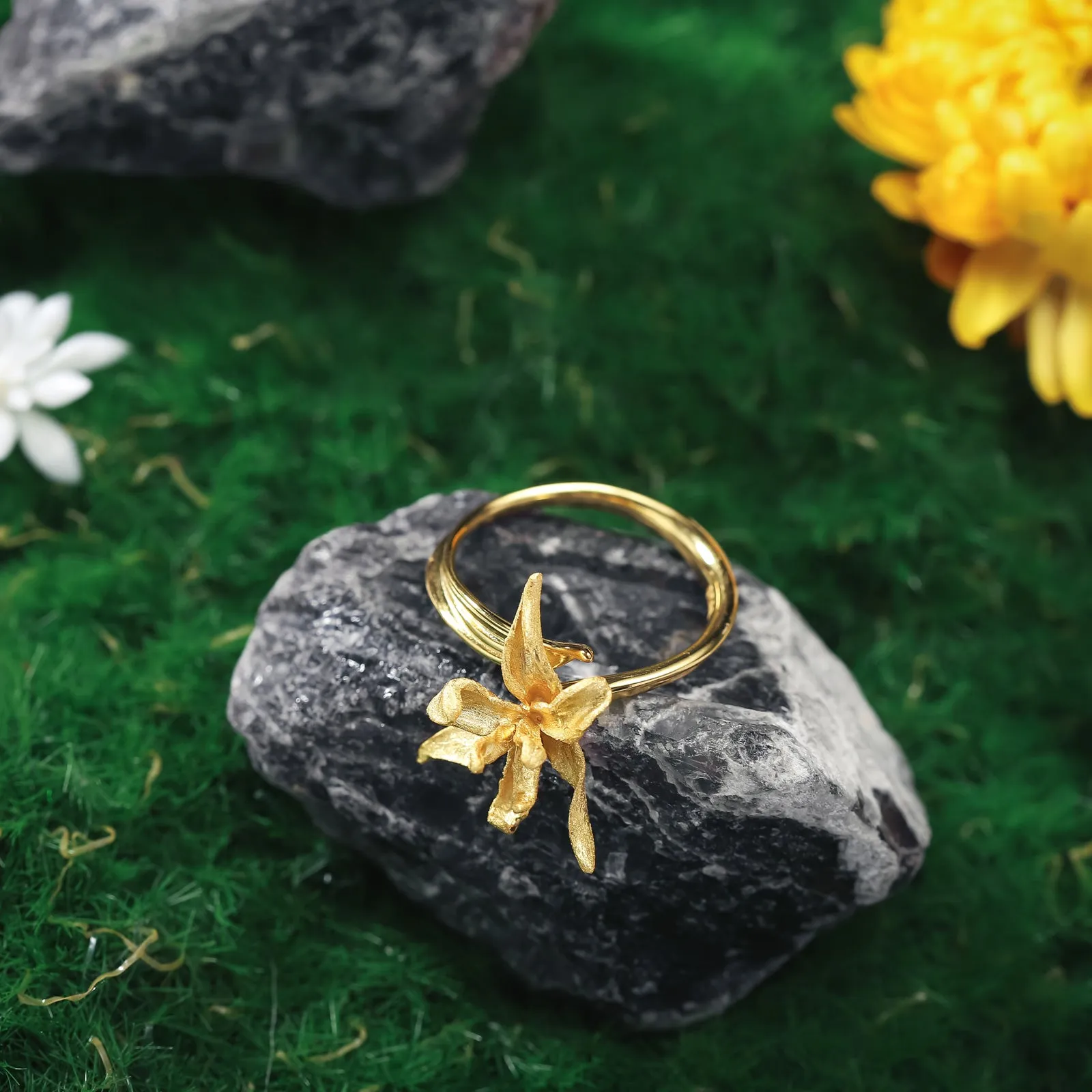 Iris Flower Ring